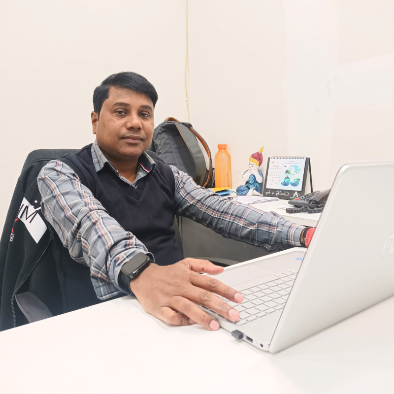 Abhinav Parida – Account Head Abhinav Parida - Account Head